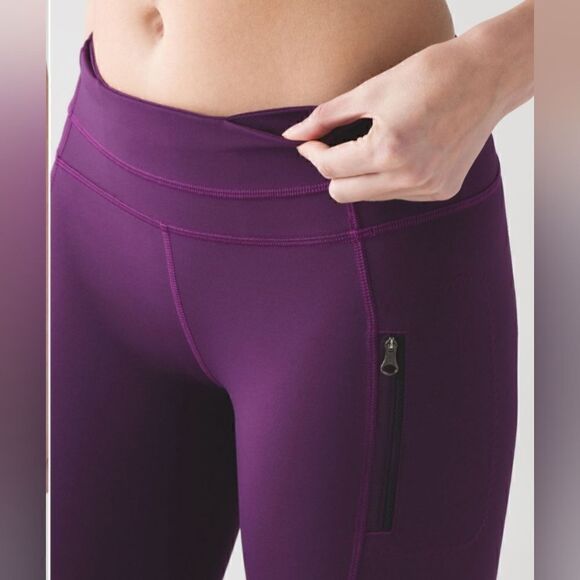 Lululemon Size 6 Inspire Tight II  Plum Mesh Leggings Zip Pockets - Picture 6 of 14